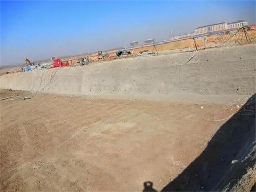 琼结高铁桩基础建设