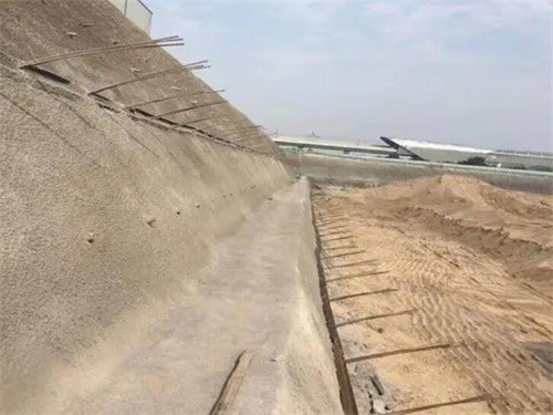 琼结河道边坡加固